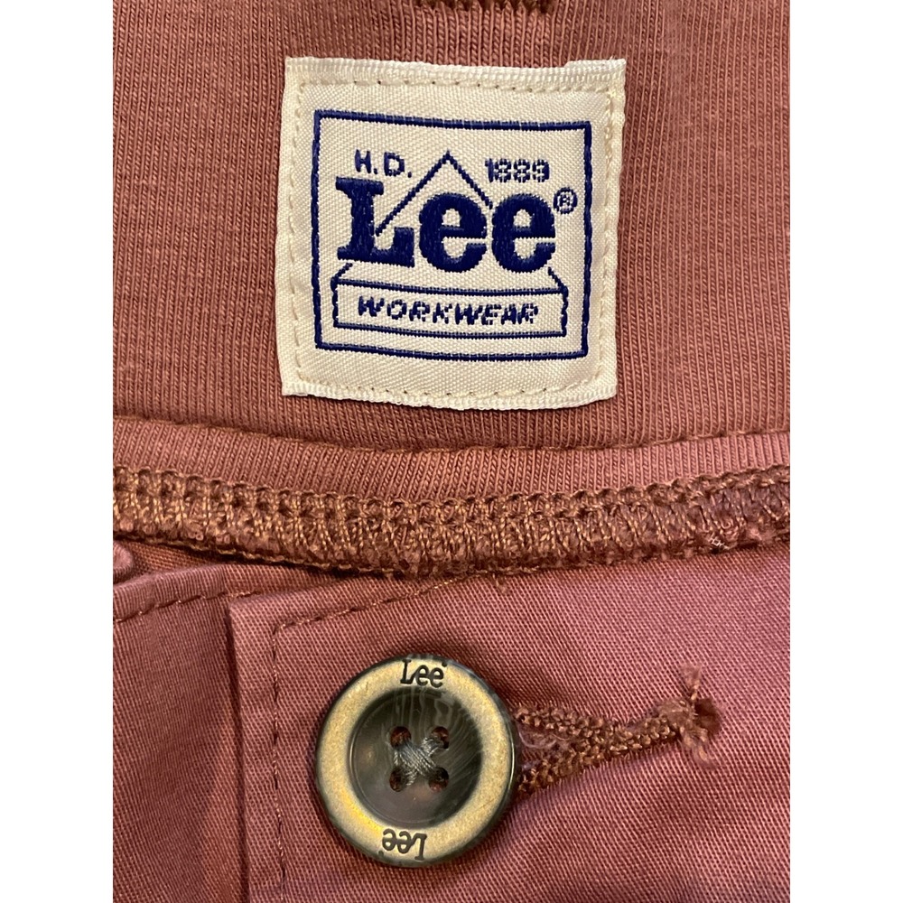 Lee Ultra Lux Comfort Bermuda Shorts Henna Pink Flex-To-Go 4M 9" Inseam New - Picture 13 of 15
